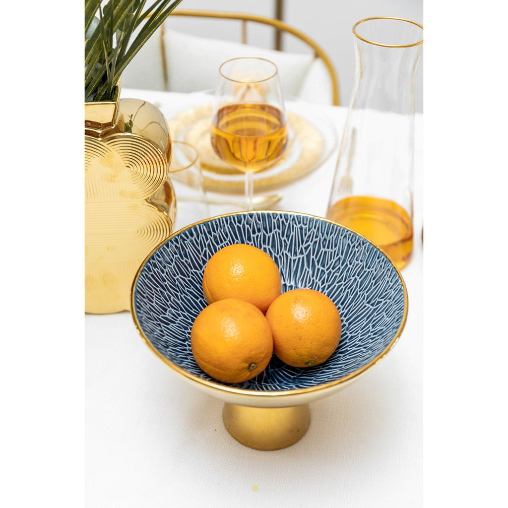 Gouden en blauw fruit gesneden
