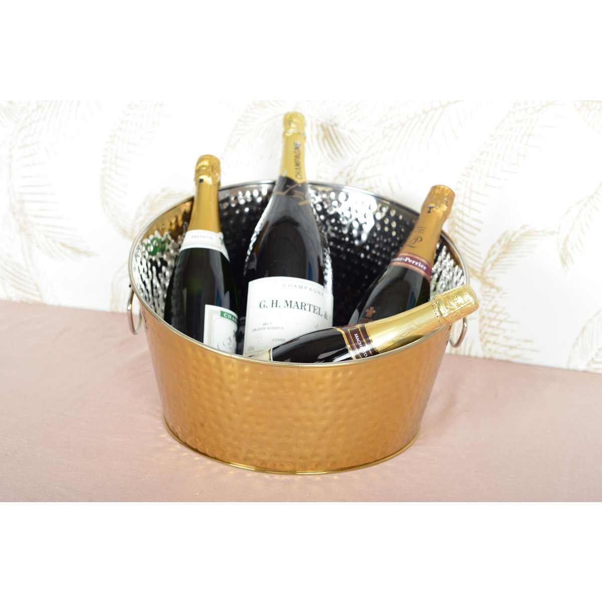 Bouwer met gehamerd gouden champagne 38 cm