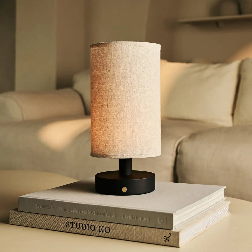 Ben Black houten tafellamp-Oplaadbaar, dimable, USB-C aangedreven