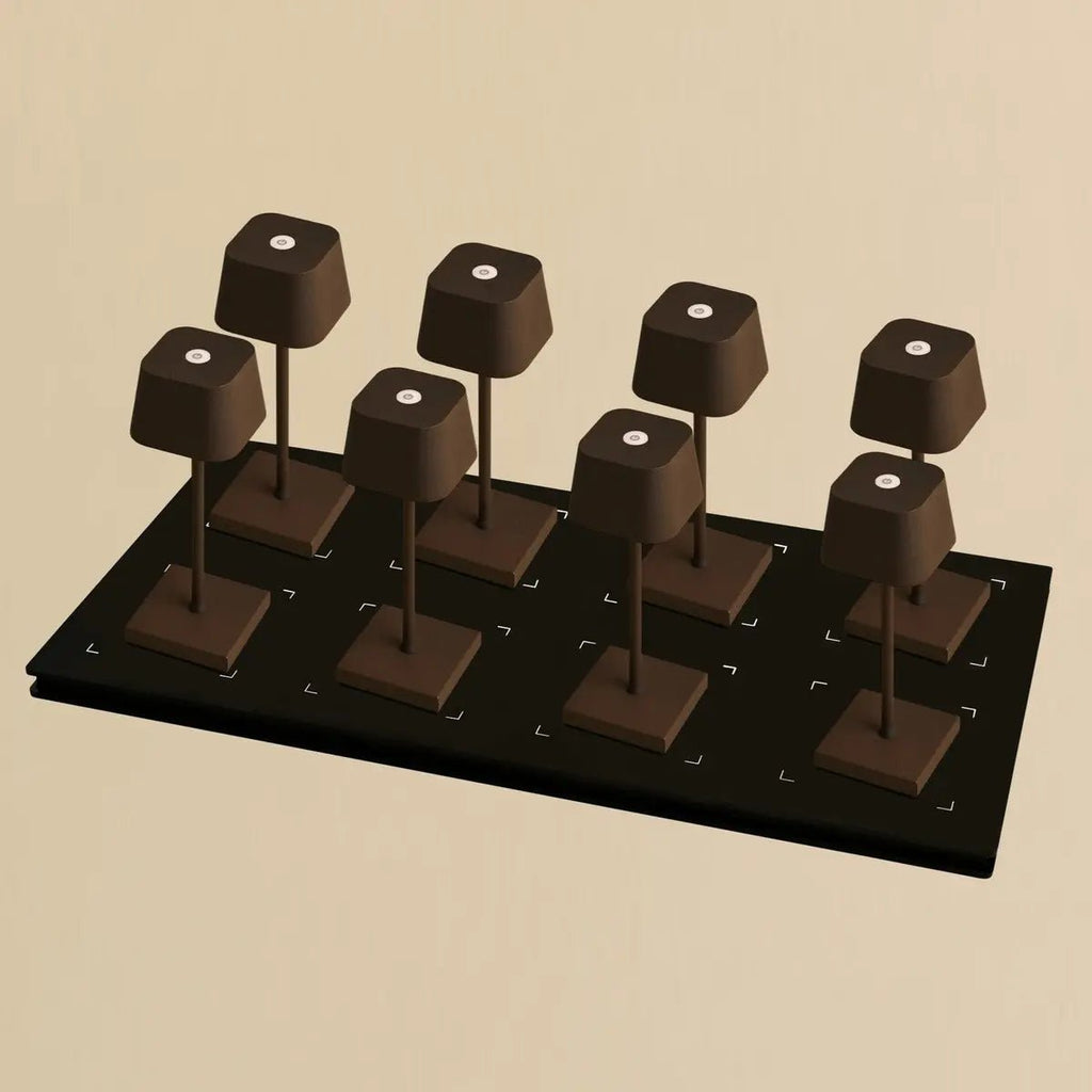Combi Set Professional-8 X Sarphati Mini Mocha Brown oplaadbare tafellampen & 1 x Central Station draadloos laadstation met Qi-Technology-