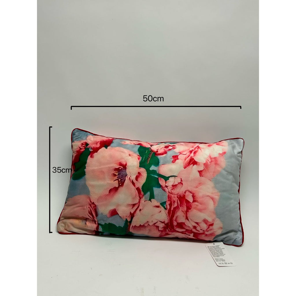 Sierkussen 50cm*30cm De kussenhoes wordt geleverd met vulling en is voorzien van een ritssluiting.