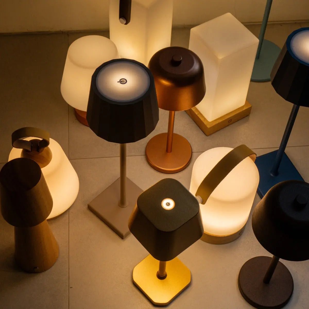 William Koala Brown oplaadbare ijzeren tafellamp – dimbaar, opladen via USB-C, batterijduur van 120 uur