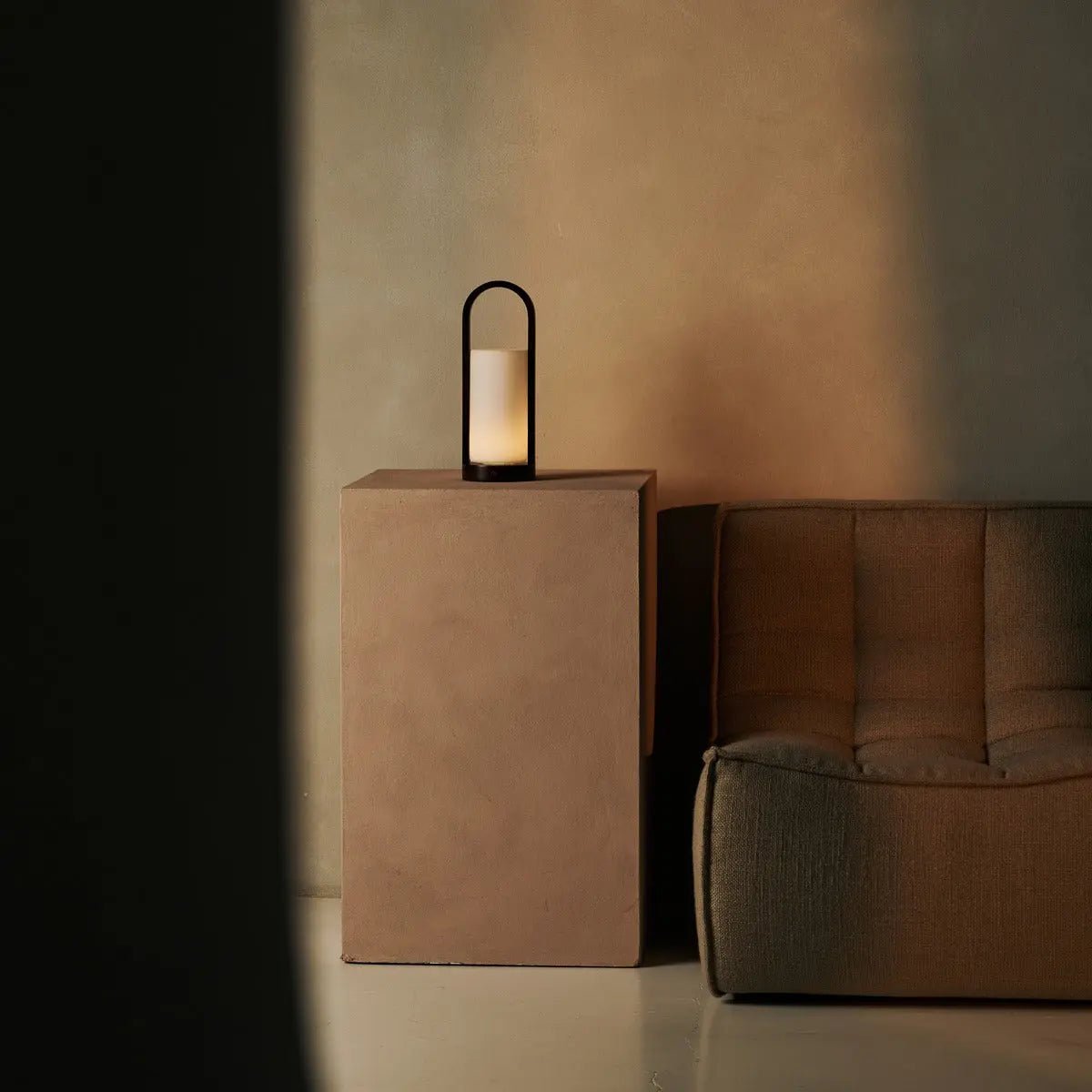 Evie Donkerbruine Oplaadbare Houten Tafellamp – Dimbaar & Snoerloos