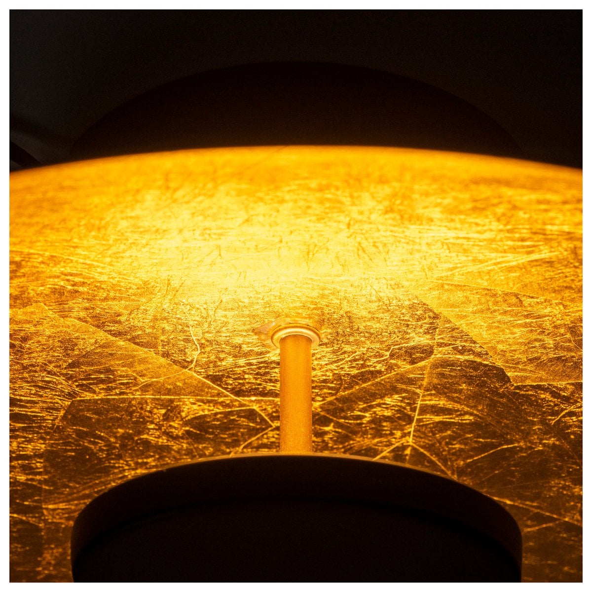 Liv · Metalen plafondlamp — zwart