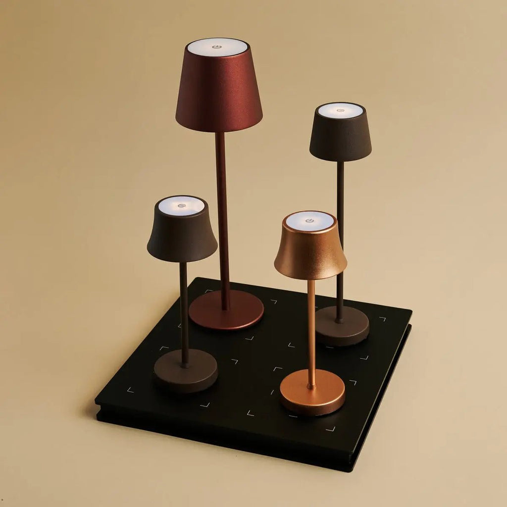 Amstel Station Professional Wireless Charging Station met 4 oplaadhaven-eenvoudig en functioneel met Qi-Technology