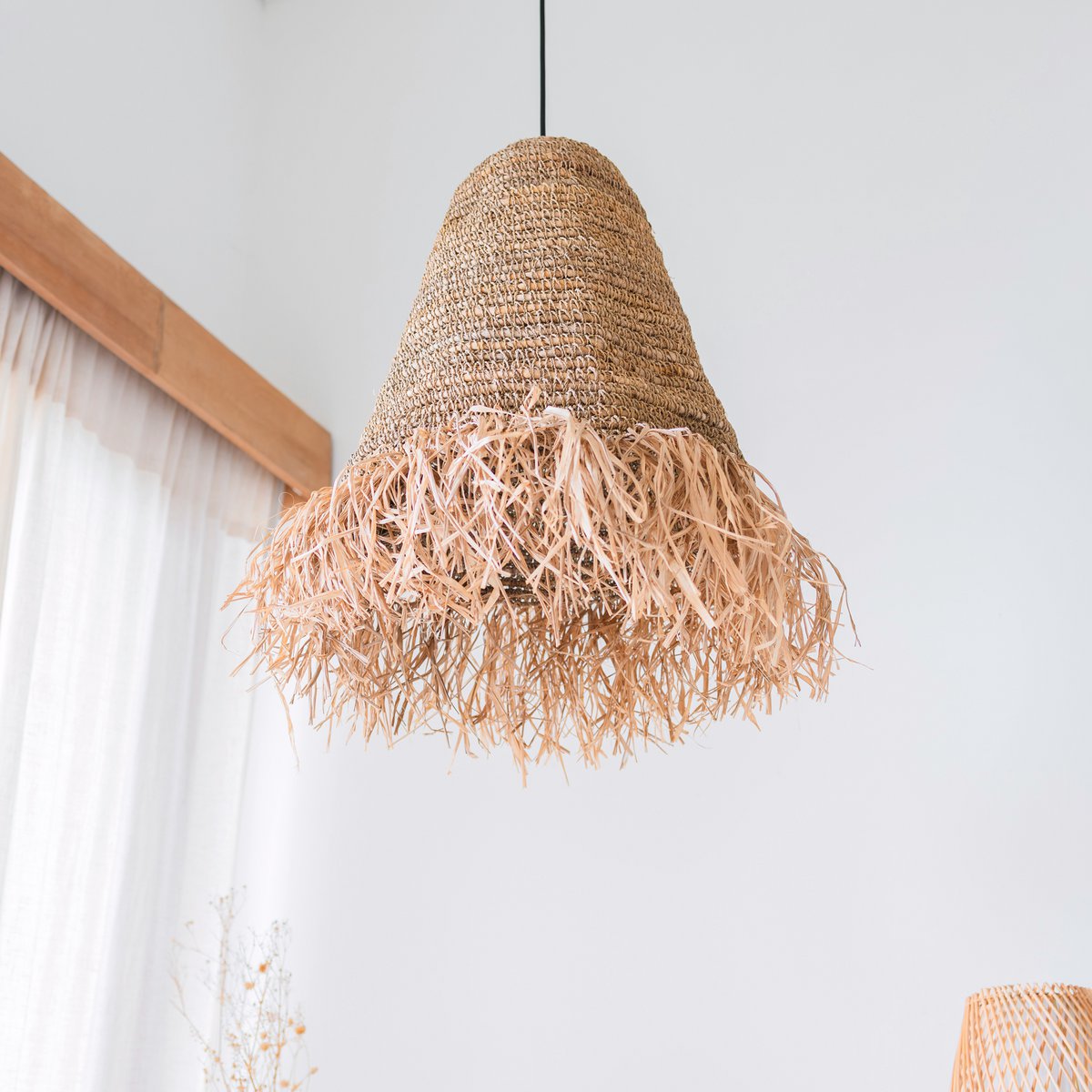 Raffia Boho Lampenkap – Hanglamp – Hanglamp – Handgeweven Plafondlamp met Lange Franjes (3 maten Ø 30/40/50 cm) KALIMA