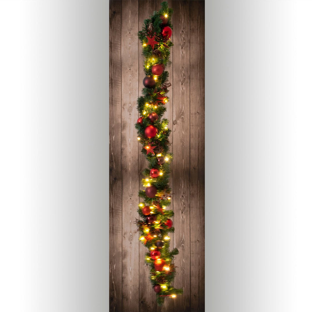 LED Kerst Tendril "Noel" Outdoor Decoratie gemaakt van metaal en plastic in groen en goud, met stevig ingebouwde LED's