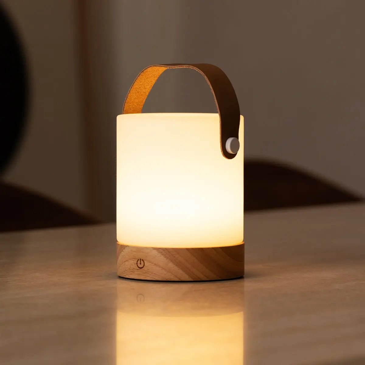 Avery lichtbruin oplaadbare taflamp-draadloos, dimable en USB-C