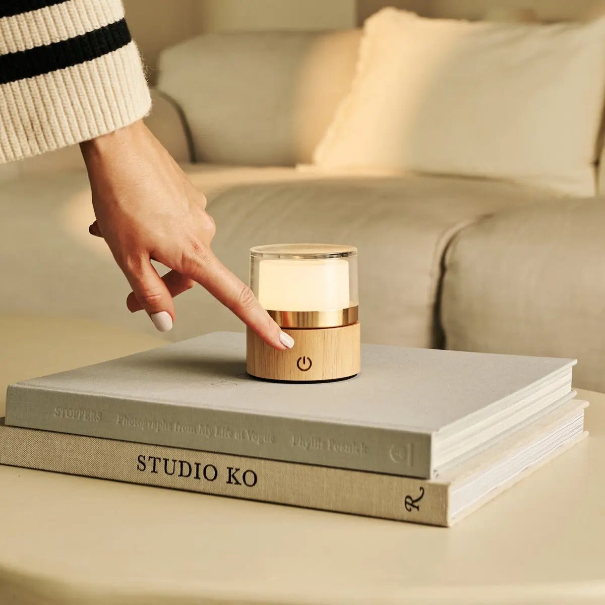 Leo Lichtbruine compacte oplaadbare lamp - hout, dimbaar licht