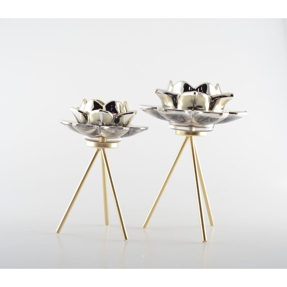 Golden Flower Stand 12.5x12.5x17.5 cm