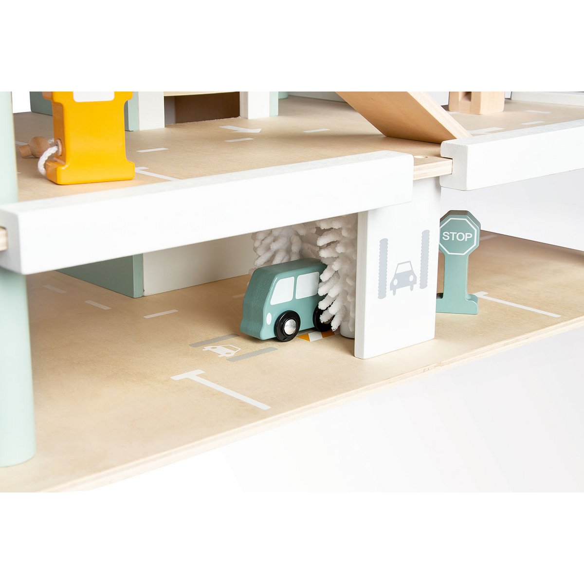 Parkeerplaats "Kurt" met accessoires