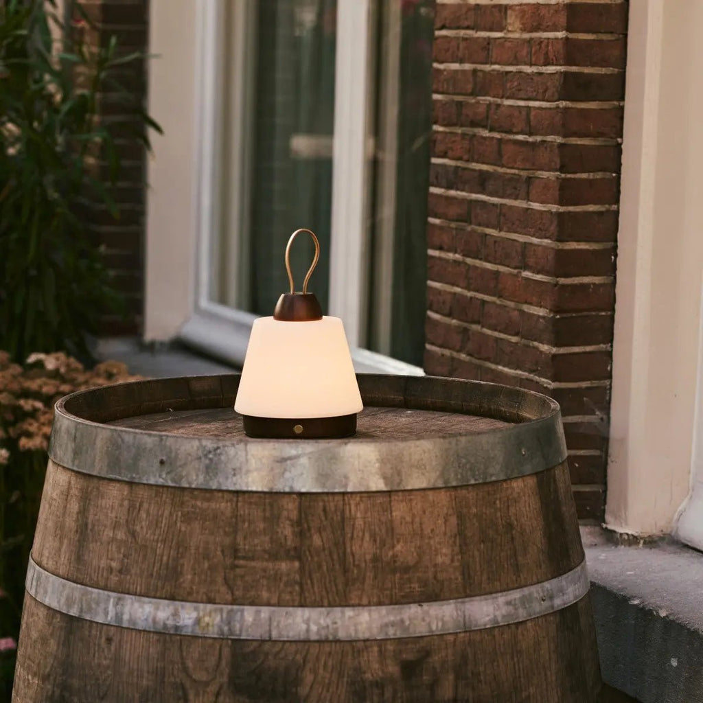 Liv donkerbruine oplaadbare lamp – leren band, dimbaar, 3 lichtmodi, draadloos