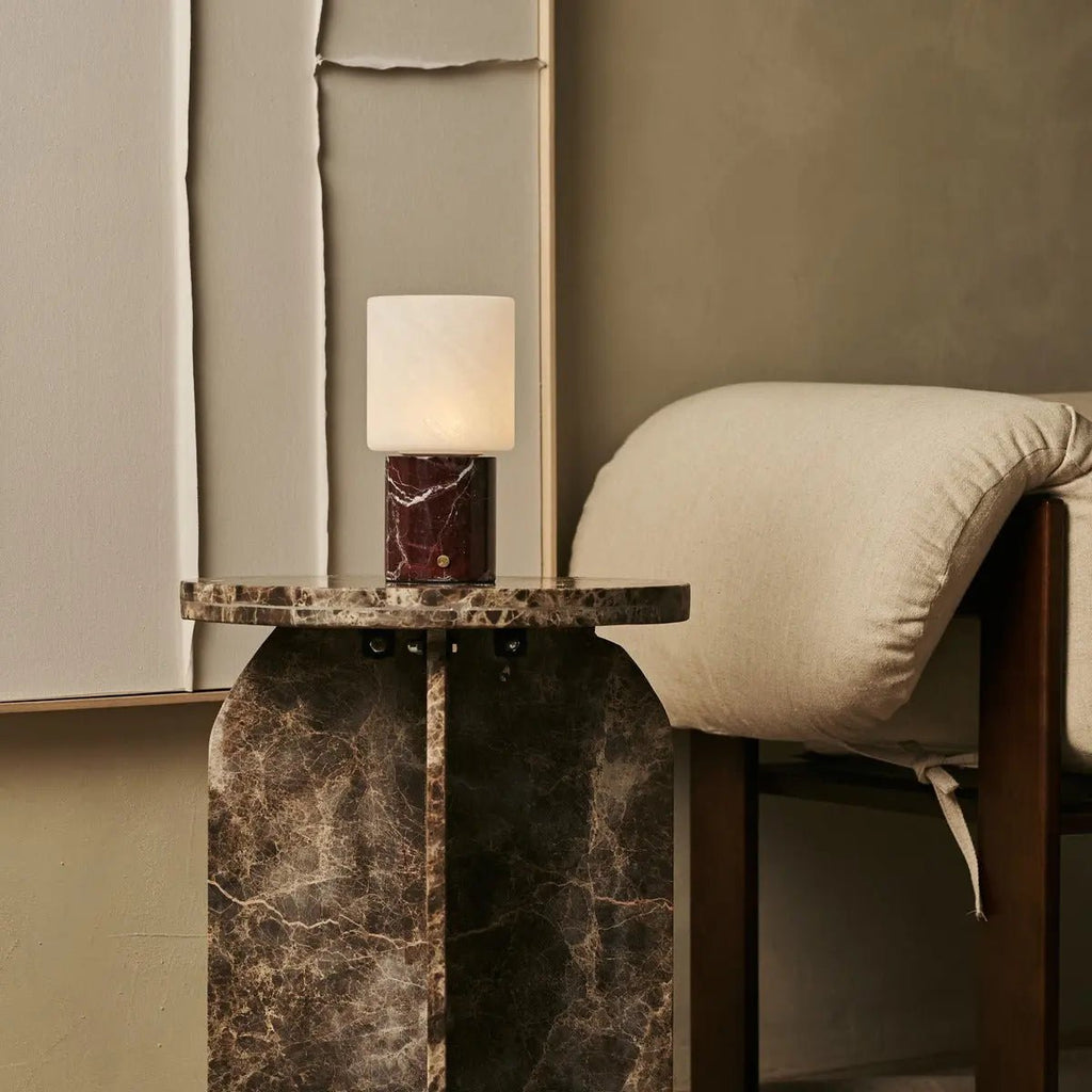 Cuyp Red / Rosso Levanto - Marmeren oplaadbare tafellamp - Draadloos, USB -oplaadbaar en maximaal 100 uur runtime