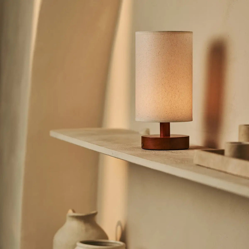 Ben Kastanjebruine houten tafellamp – Oplaadbaar, dimbaar, USB-C-voeding