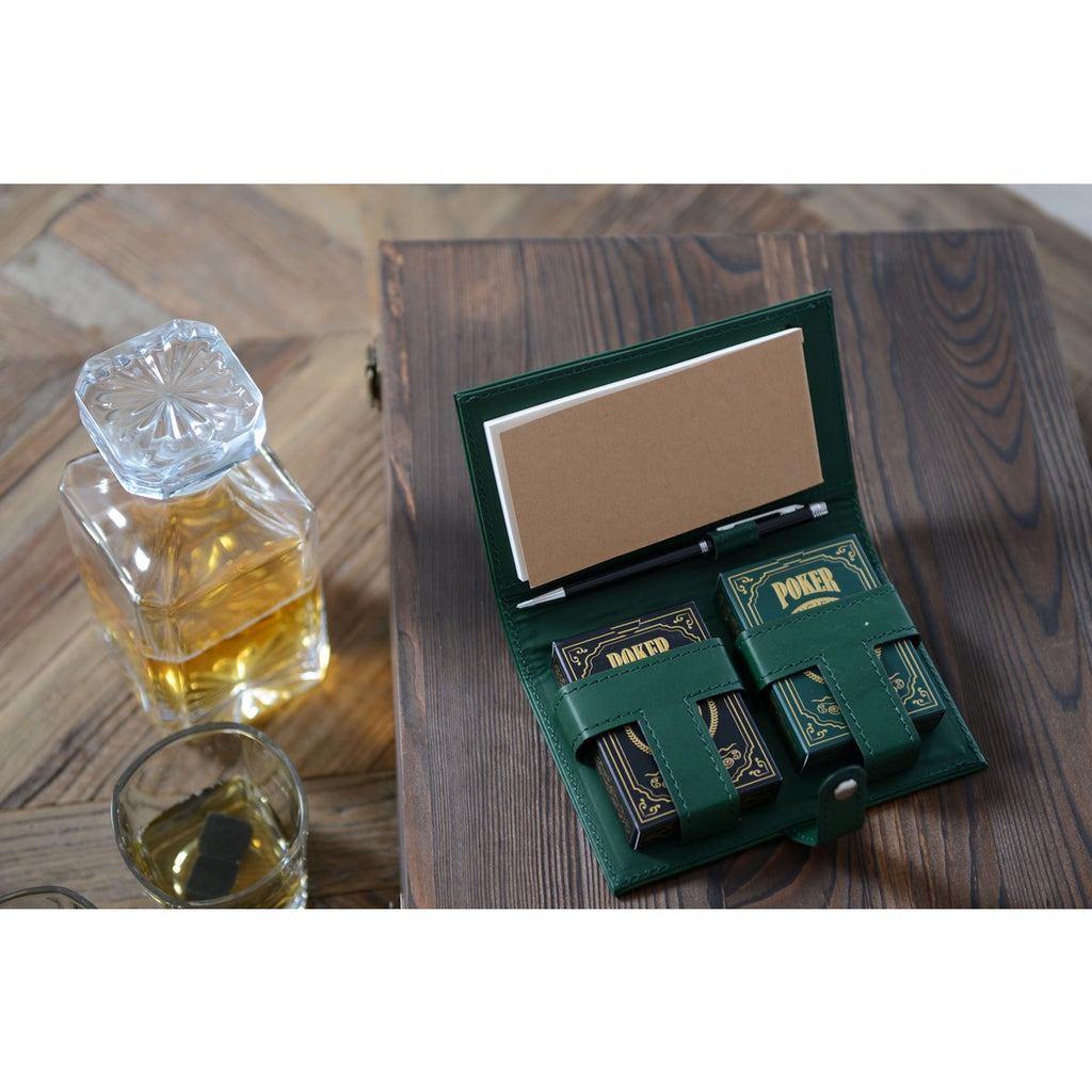 2 pokerspellen met pen en lakens in een lederen groene carpin faux