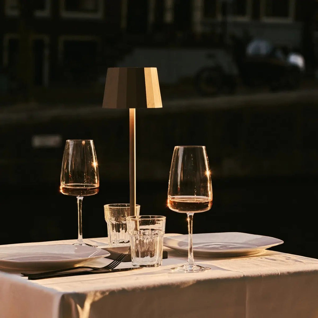 Wouter Koala Brown Oplaadbare tafellamp-Draadloos opladen, dimable, 120 uur batterijduur