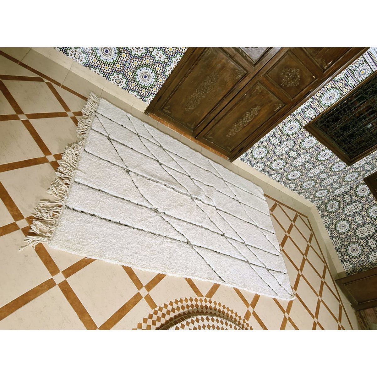 Berber vloerkleed handgemaakt in Marokko 100% wol 160x250 cm