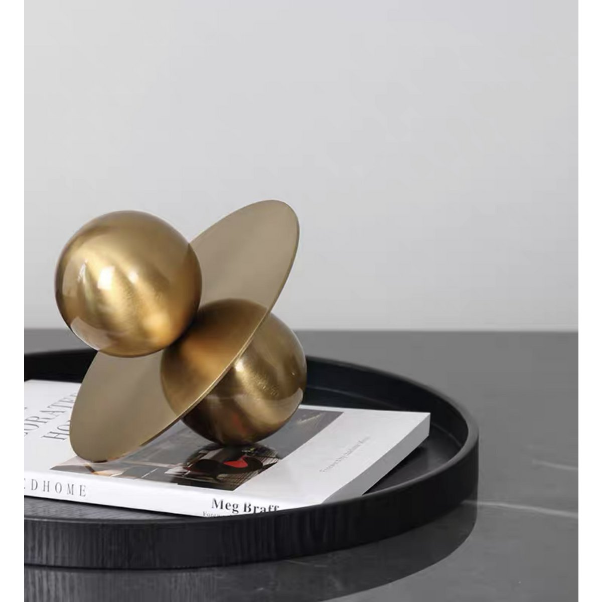 Moderne en eenvoudige metalen bolvormige ornamenten voor huis en woonkamer.Afmetingen: 20cm*20cm