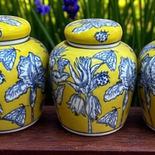 6" Handbeschilderde Ronde blauwe en  Geel Porseleinen Pot