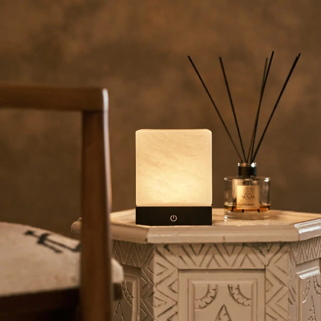 YCE Black Draadloze houten lamp met bevroren glas-oplaadbare, dimbare, 100-uur batterij