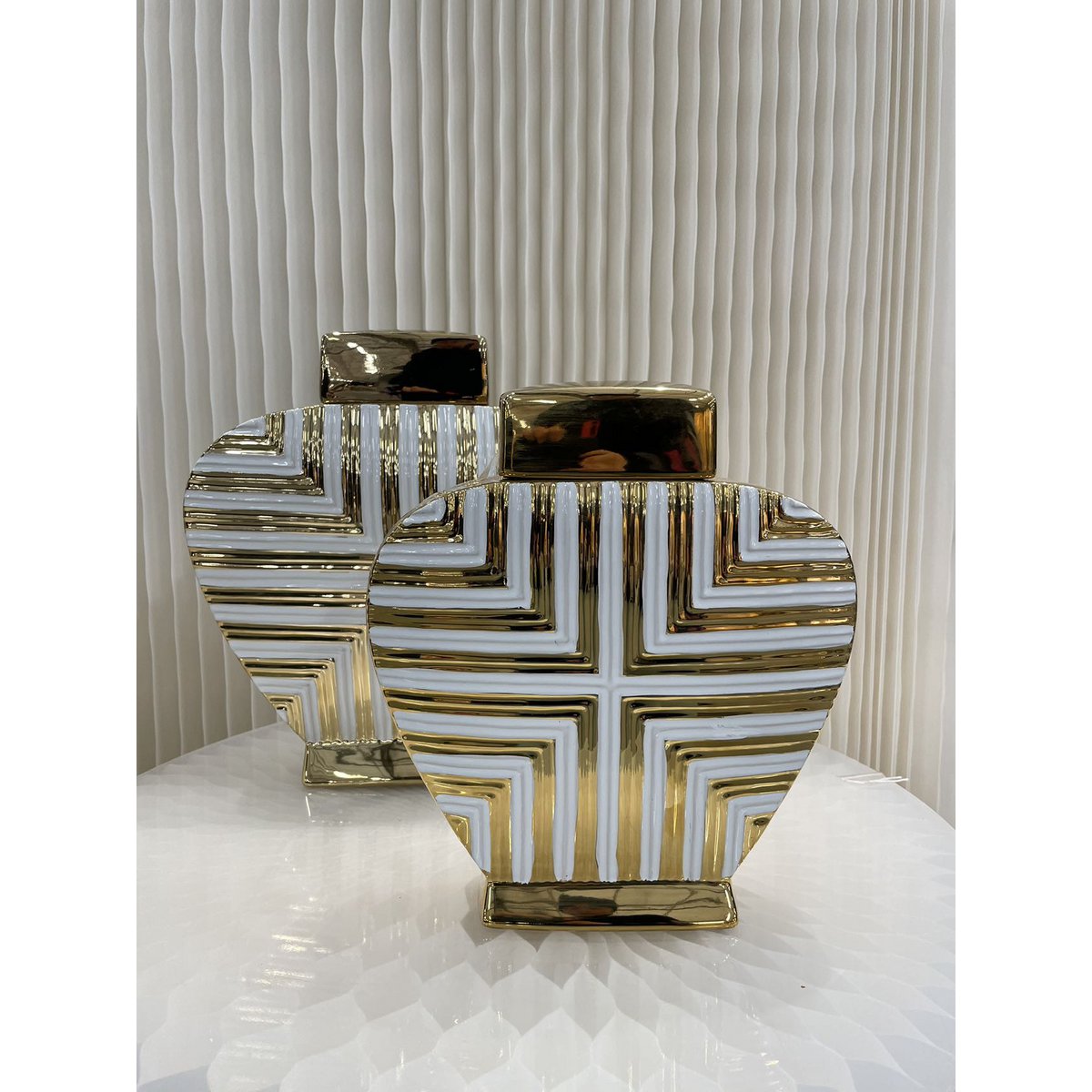 Prachtige goud-witte kunstdecorgeïnspireerde pot klein formaat (uitverkoop - 50% korting van 27,99 tot 13,99 euro)