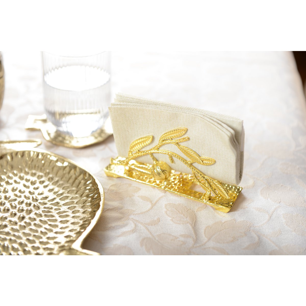 Gouden glas onder granada vorm 10x10x1cm stuk