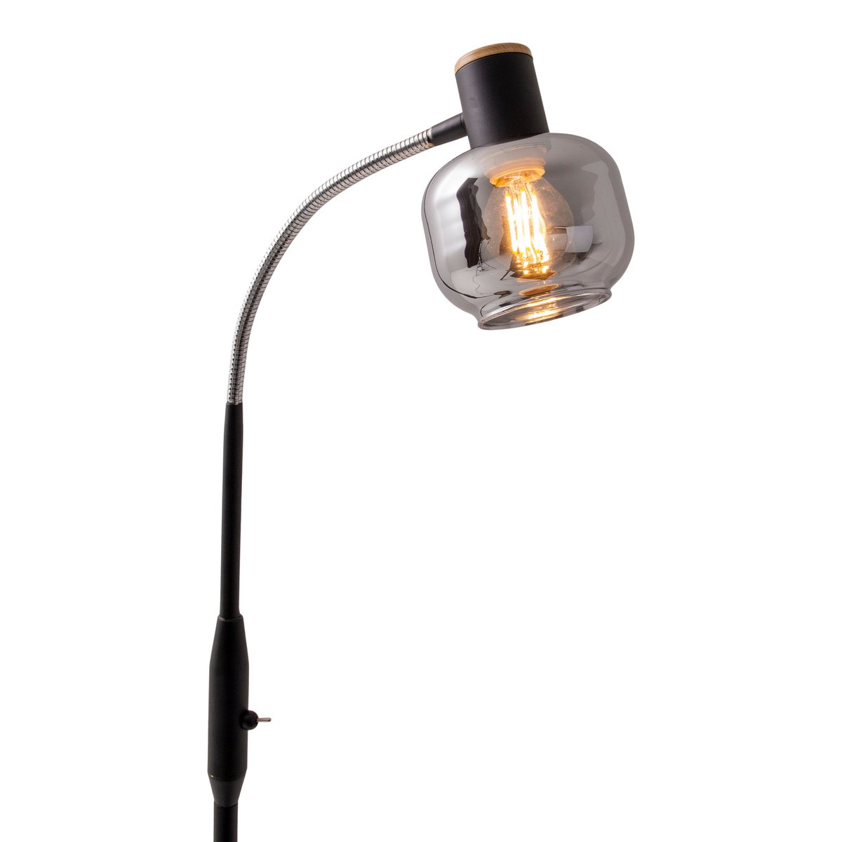 Liv · Metalen vloerlamp — zwart