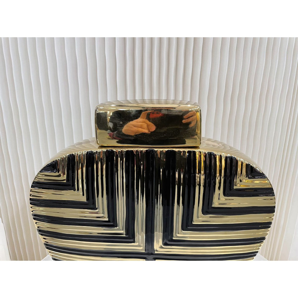 Prachtige gouden en zwarte kunstdecor geïnspireerde pot