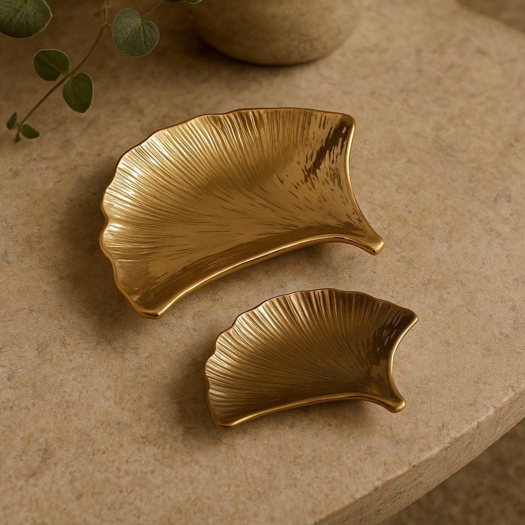 Ginkgo -bekers in gouden keramiek - veel van 2