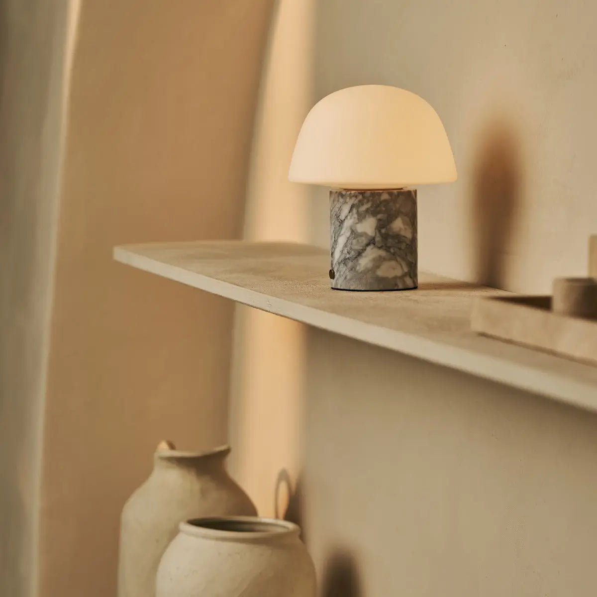 Maes White / Bianco Statuarietto - Elegante marmeren oplaadbare tafellamp, tot 100 uur verlichting, stijlvol en functioneel