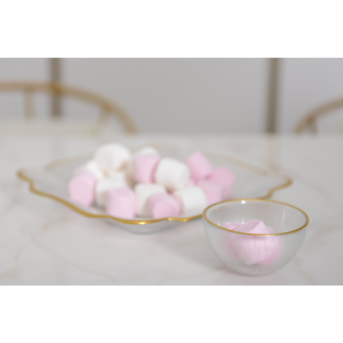 Glazen kom gouden randen 9x9x3cm