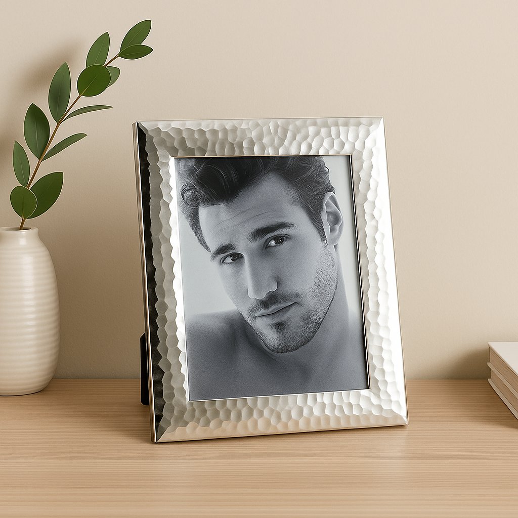 Gehamerd frame 20x25cm