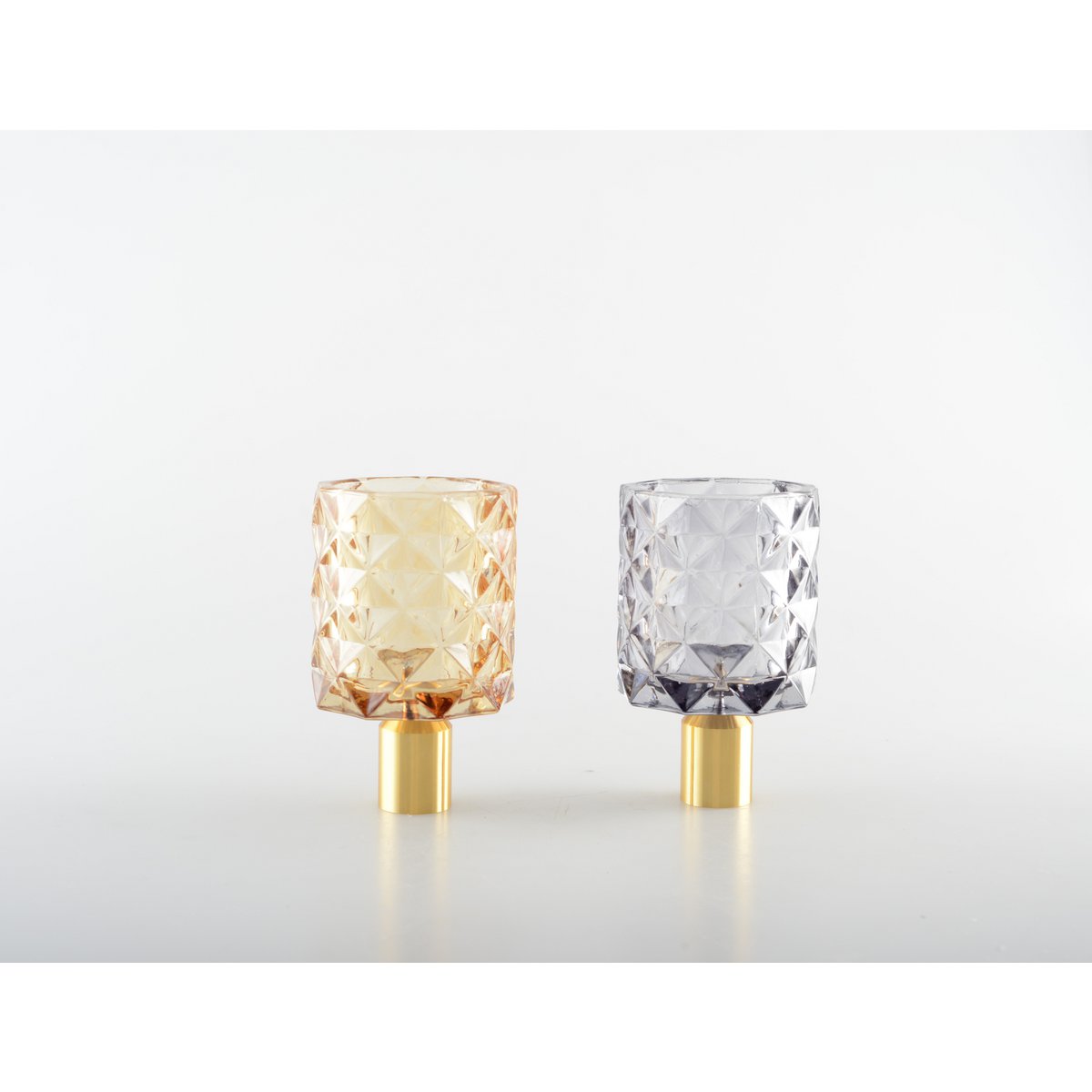 Gele en paarse ronde kandelaars - veel 2