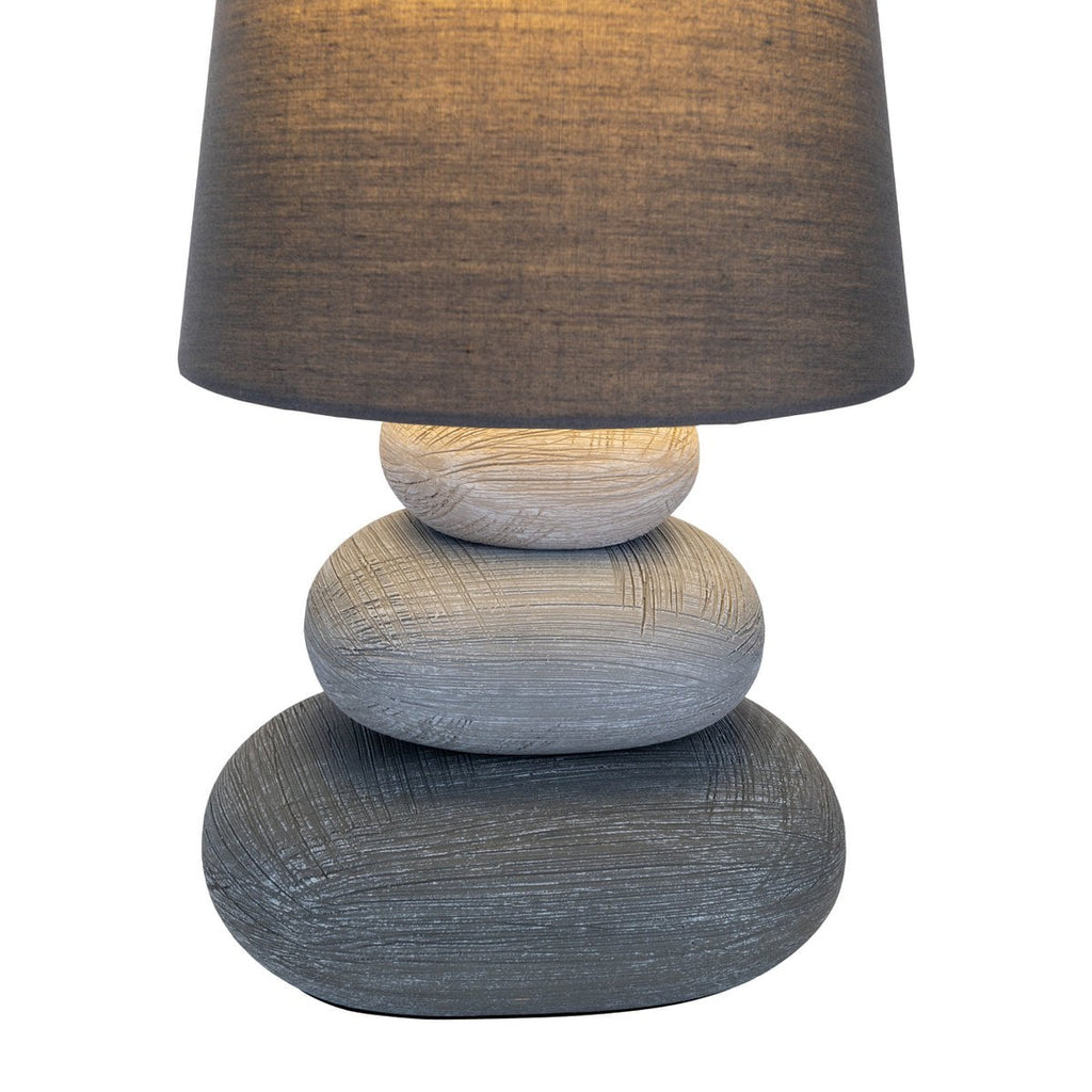 Liv · Houten tafellamp met linnen kap — grijs