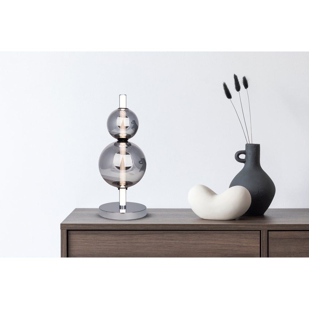 Liv · Houten tafellamp met linnen kap — chroom