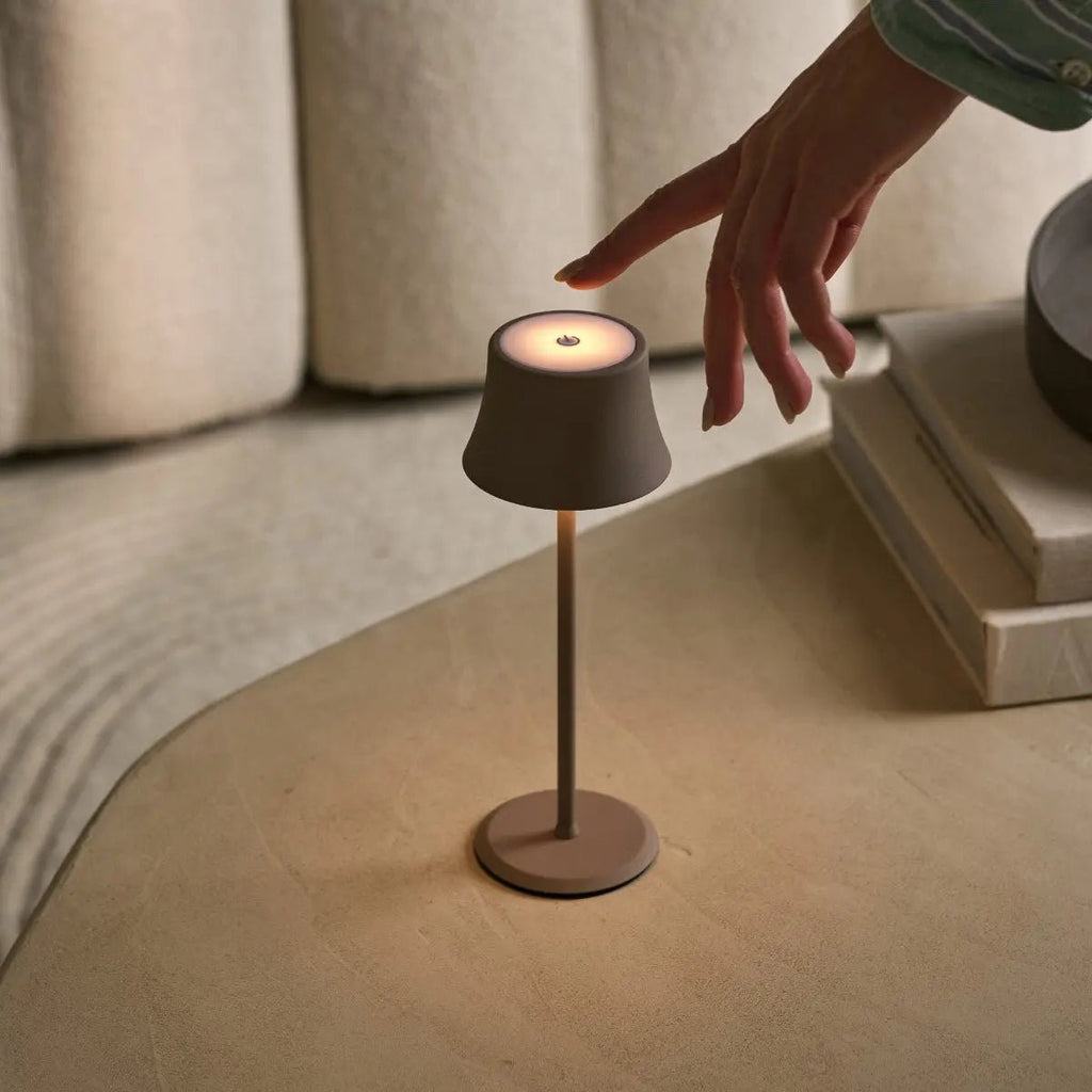 Willy Mini Koala Bruin Oplaadbare Tafellamp – Snoerloos, Dimbaar, 60 uur Batterij