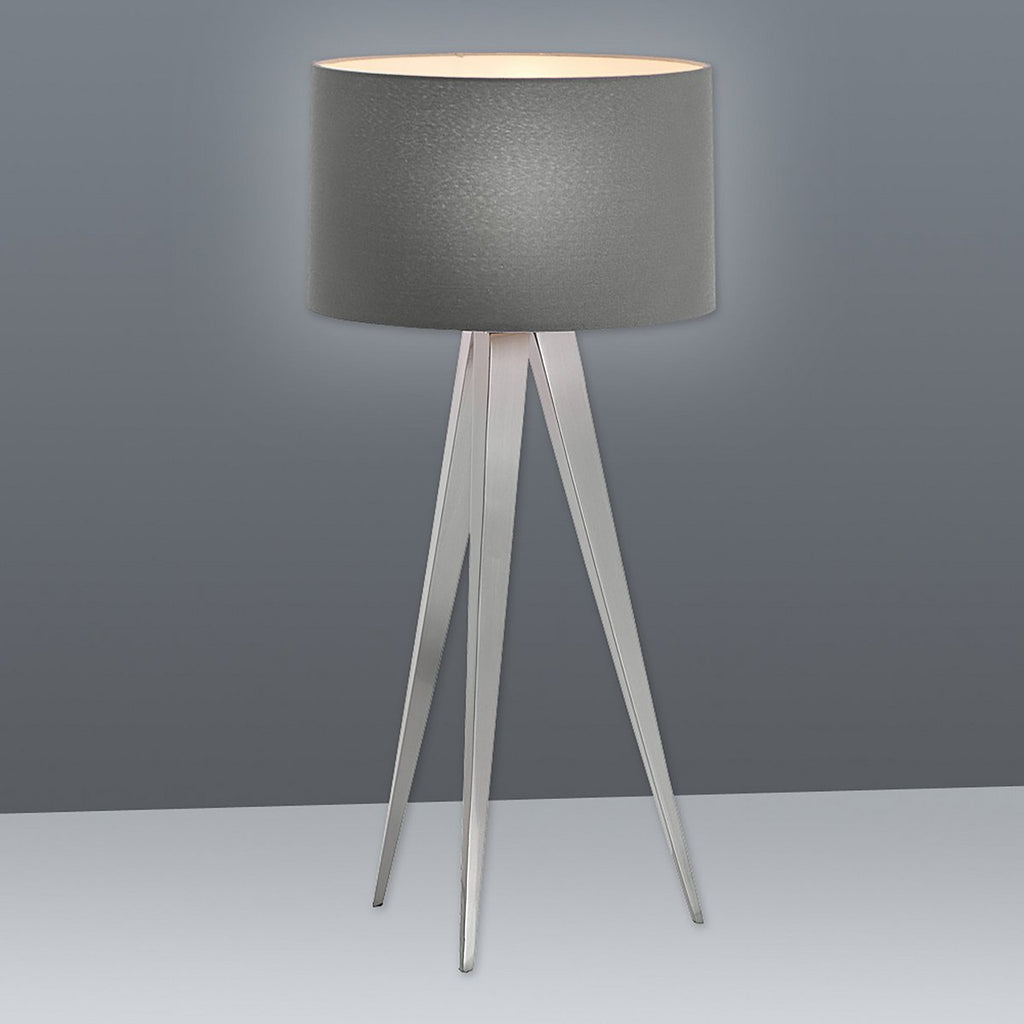Liv · Driepoot vloerlamp