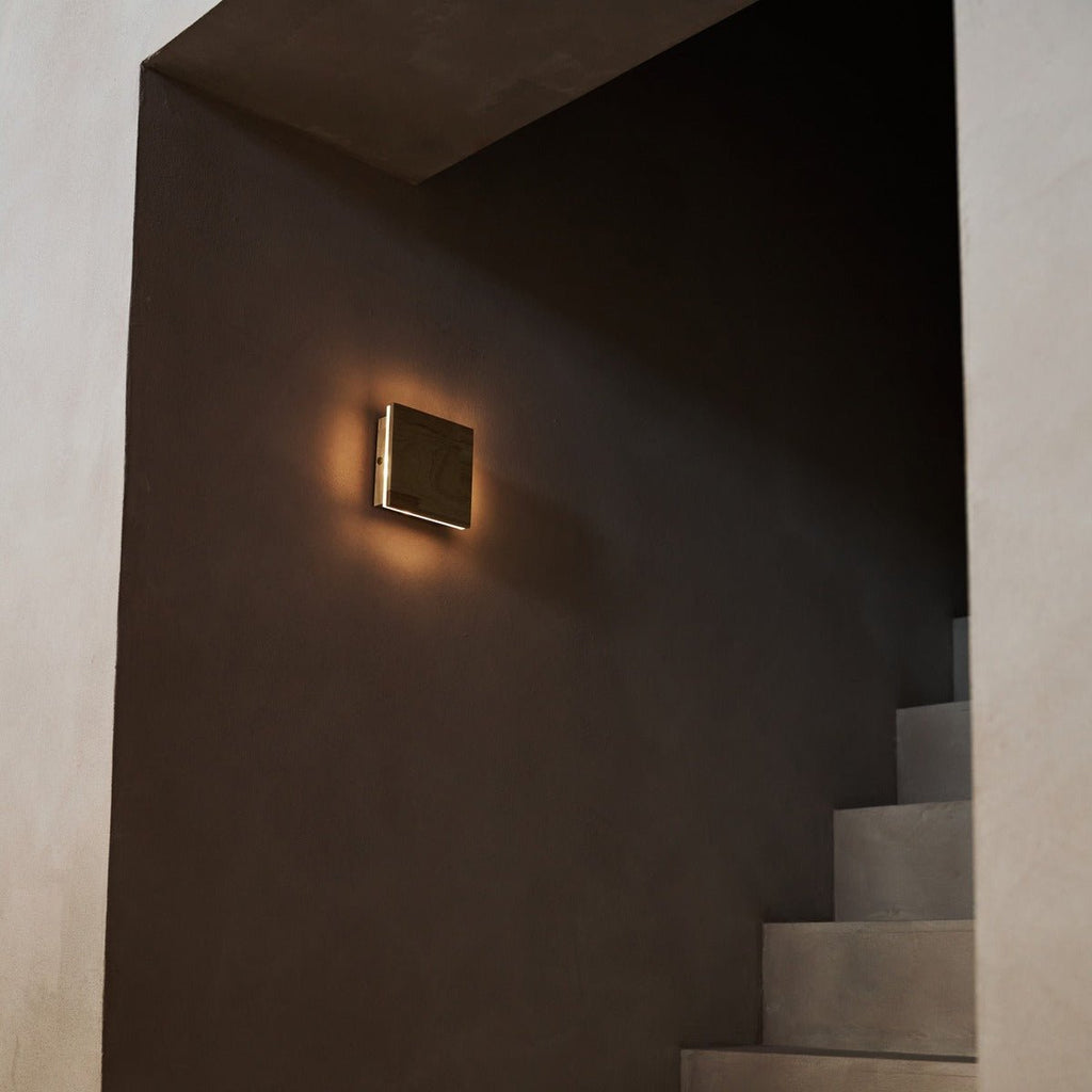 Lane lichtbruine draadloze wandlamp - oplaadbaar, dimbaar, natuurlijk houtlamp