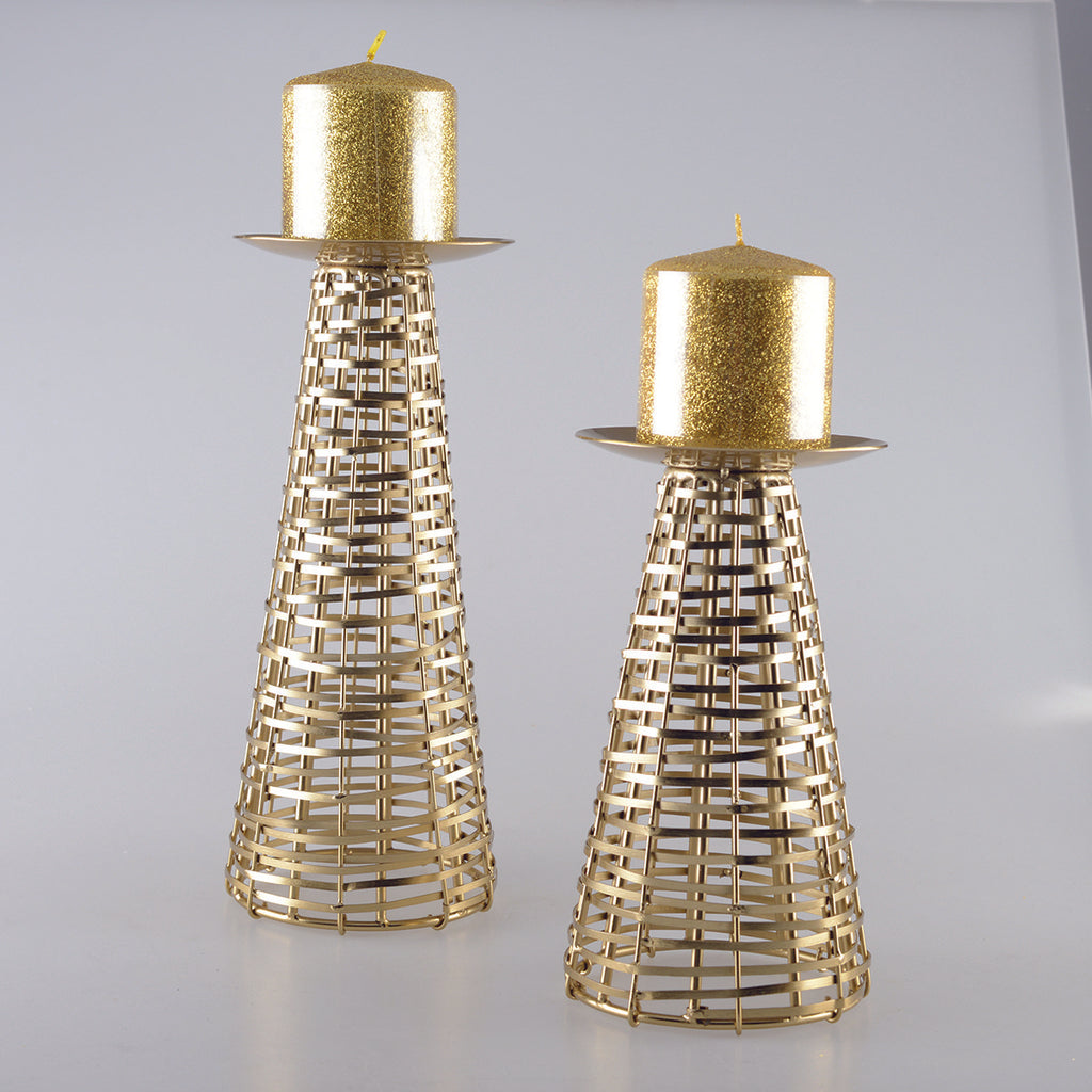 Goudmetalen kandelaar Hoogte 27 cm