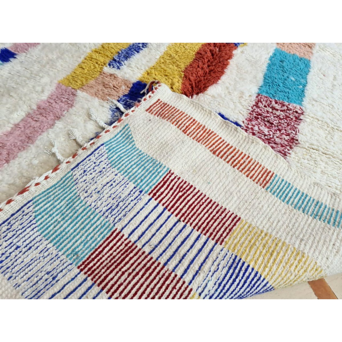 Authentiek zuiver wollen Berber vloerkleed 165 x 260 cm