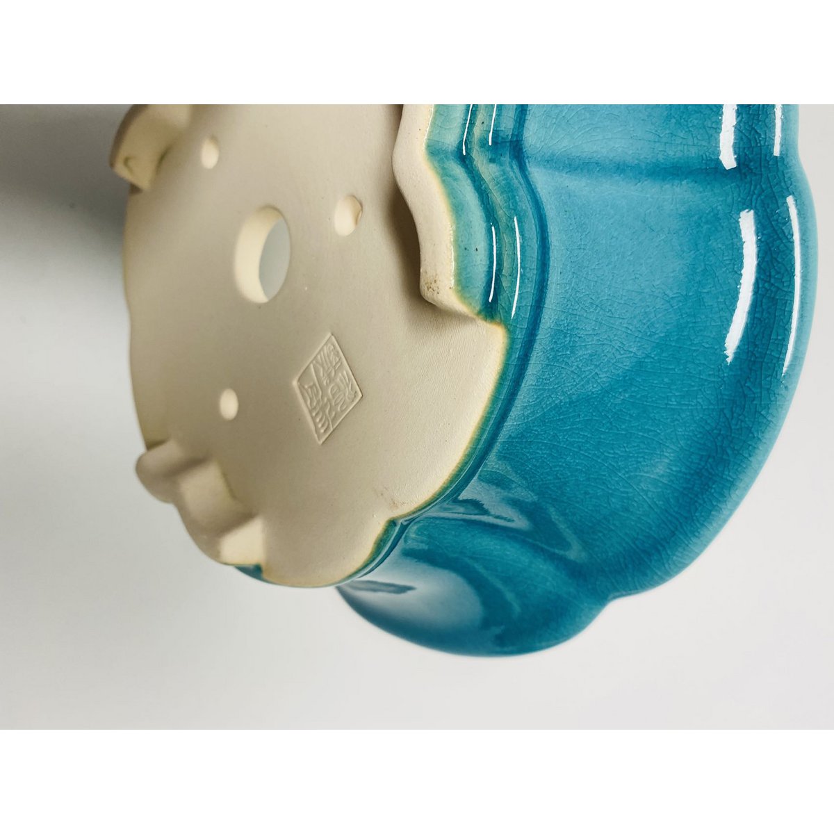 20cm premium geglazuurde bonsaipot met bloemen 20cm premium geglazuurde bonsaipot met bloemen.Afmetingen: L*20cm*20cm*10cm