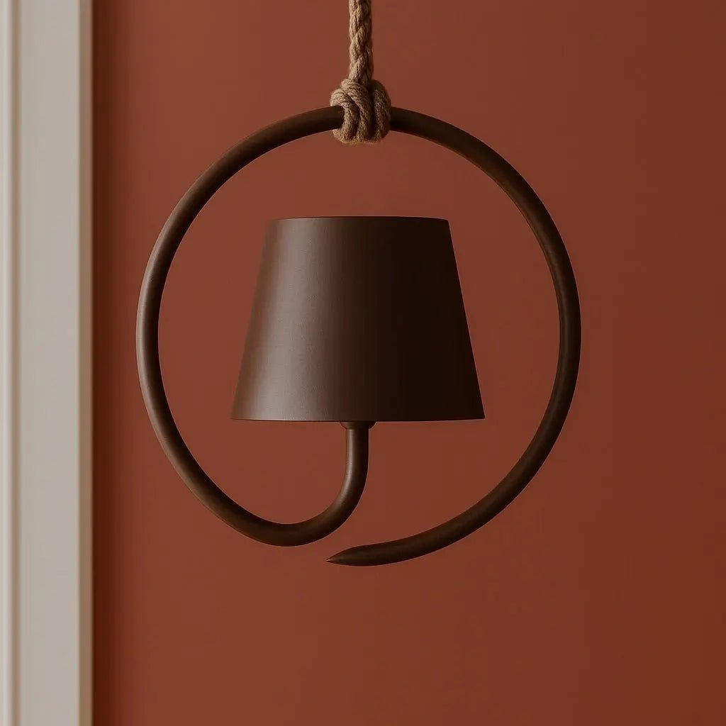 Cielo donkerbruine oplaadbare metalen wandlamp – draadloos, dimbaar en stijlvol