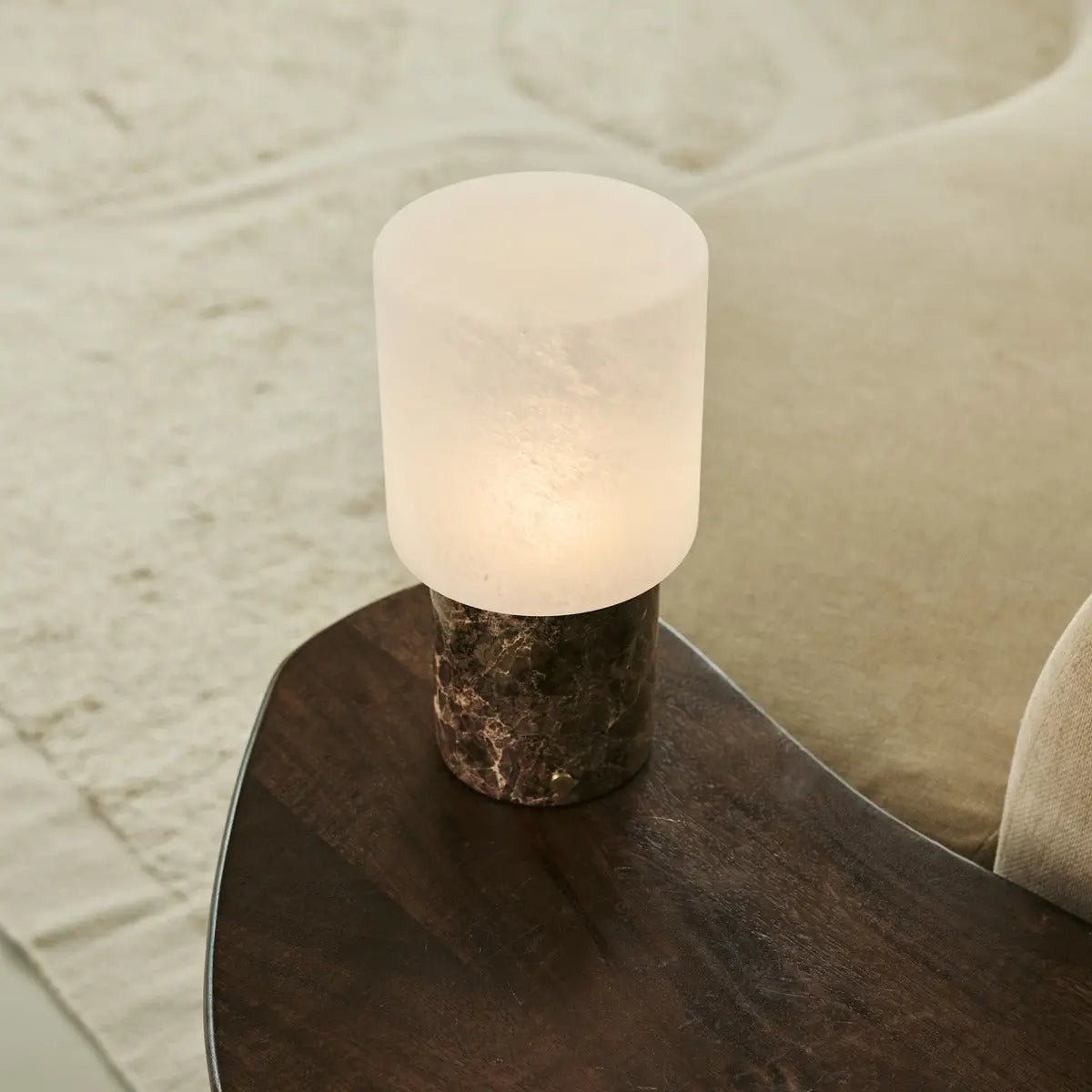 Cuyp Brown / Emperador Dark - Marble Laidable Table Lamp - Draadloos, USB -oplaadbaar en maximaal 100 uur looptijd