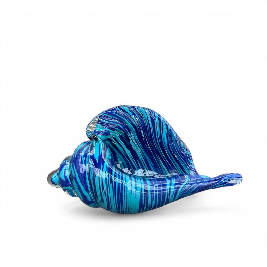 Blauwe glazen schelp