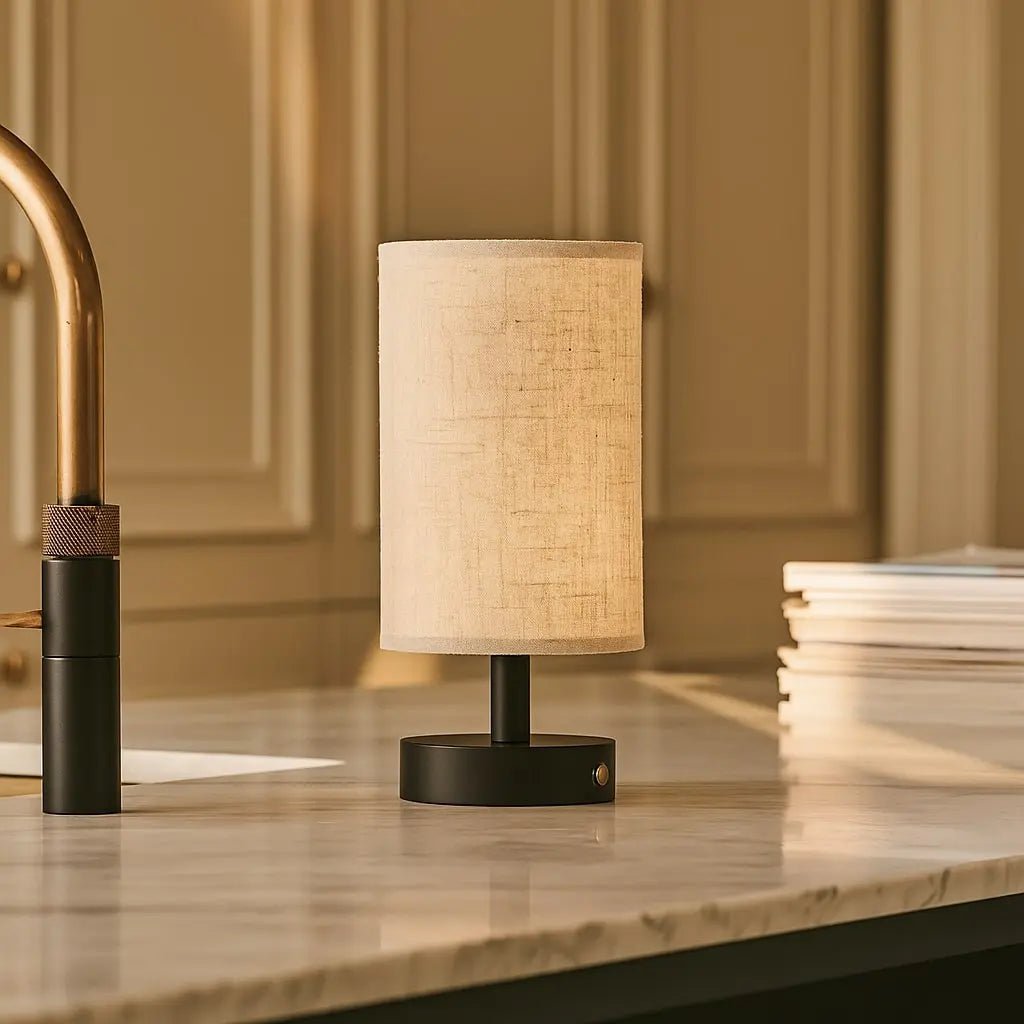 Ben Black houten tafellamp-Oplaadbaar, dimable, USB-C aangedreven