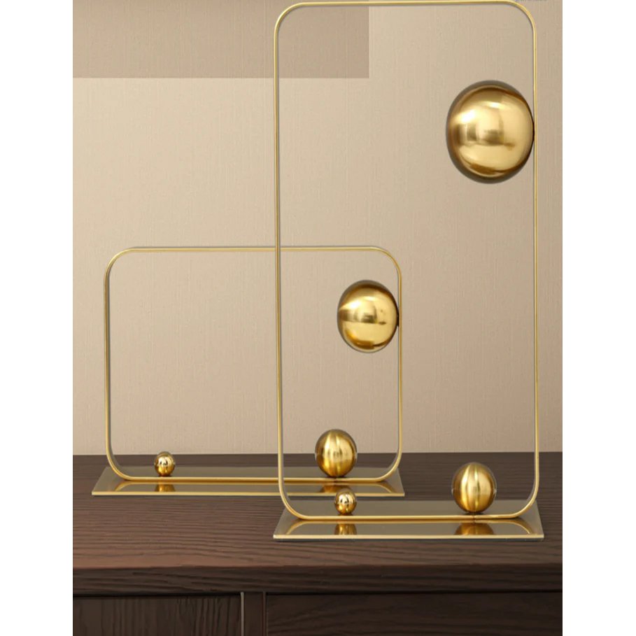 Legering Sculptuur B(ZH-06B) maat:L:23 b:13 H:40 CM