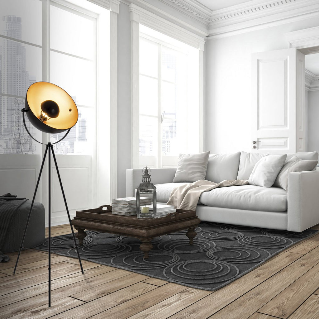 Liv · Houten vloerlamp — zwart