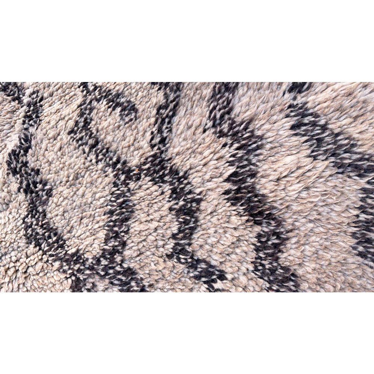 Eigentijds berber tapijt van m'rrt 176 x 270 cm