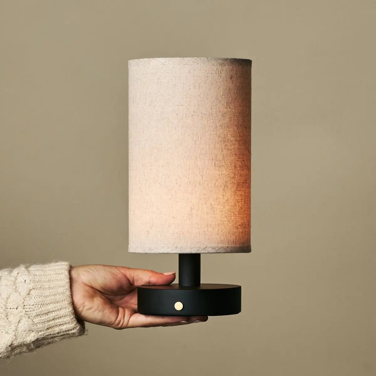 Ben Black houten tafellamp-Oplaadbaar, dimable, USB-C aangedreven