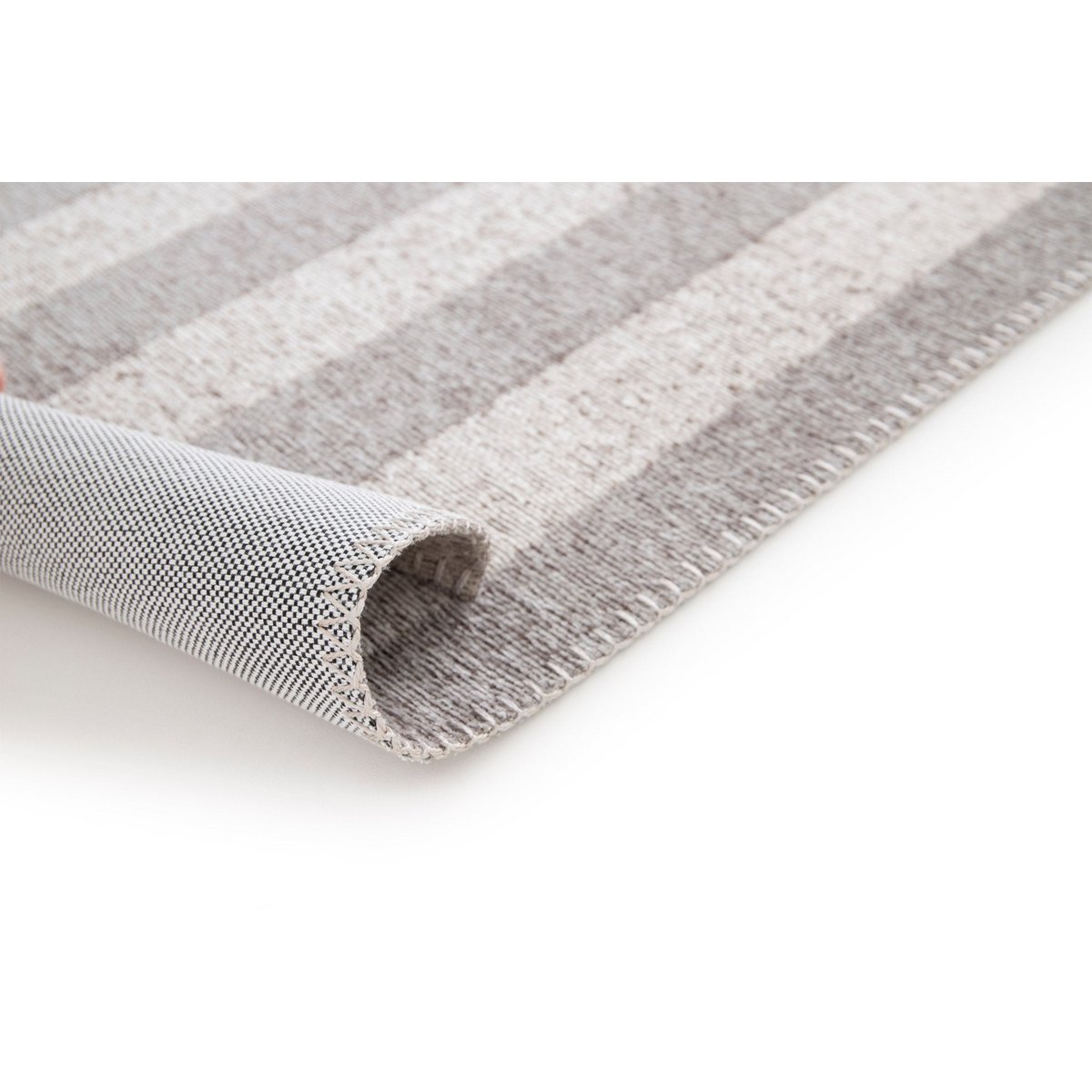 Buiten binnen tapijt in gerecyclede vezels Atacama